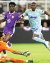 Al Ain lose to Italian giants Juventus37