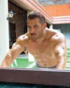 Salman flaunts his ripped body after intense workout57