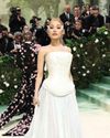 Ariana Grande drops hints on Wicked 349