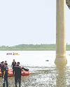 Toll rises to 17 day after Gujarat bridge collapse Toll rises to 17 day after Gujarat bridge collapse35