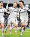 Reed’s late goal earns Fulham point in draw with Liverpool60