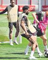 Kane propelling Bayern as PSG face-off looms65