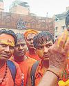 Devotees welcomed with flower shower at KV temple1