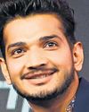 2 gangsters planning to kill comedian held: Cops16