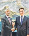 EAM meets Chinese V-P, calls for normalising ties3