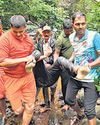 21-yr-old man drowns at Mahuli waterfall15