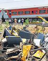 3 students killed in TN bus-train collision32