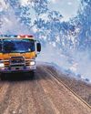 Residents of Queensland, New South Wales towns endure night of 'shocking' bush fires17