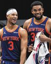 Surging Knicks Go To Towns