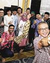 Former AIC chief spotted on mosque visit with East Coast GRC MPs Former AIC chief spotted on mosque visit with East Coast GRC MPs6