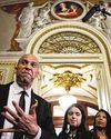 US Senator Smashes Record With Marathon Anti-Trump Speech US Senator Smashes Record With Marathon Anti-Trump Speech14