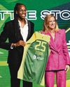 Malonga set to dominate WNBA with her dunks Malonga set to dominate WNBA with her dunks52