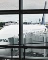 SIA slips nearly 2% as aviation industry endures turbulent week40