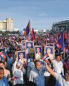 Cambodians join govt rally as leaked call angers Thai PM Cambodians join govt rally as leaked call angers Thai PM19