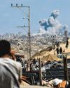 Israeli tanks push towards heart of Gaza City as Trump talks peace24