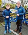 Dad & son on trac' for Europe protest Dad & son on trac' for Europe protest19