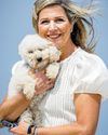 POOCH PERFECT! QUEEN MAXIMA HAS A DOGGONE GREAT DAY AT THE BEACH WITH HER FAMILY8