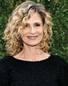 KYRA SEDGWICK SUNNY DAYS11