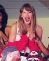 IN HER WILDEST DREAMS! TAYLOR SWIFT CHEERS ON RUMOURED BEAU TRAVIS KELCE4