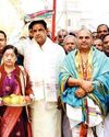तिरुपति मंदिर से रामलला की विशेष पोशाक आई तिरुपति मंदिर से रामलला की विशेष पोशाक आई13