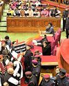 विपक्ष का सदन में हंगामा, राज्यपाल ने आठ मिनट में पढ़ा अभिभाषण विपक्ष का सदन में हंगामा, राज्यपाल ने आठ मिनट में पढ़ा अभिभाषण0
