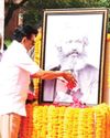 சென்னை, எழும்பூர் அருங்காட்சியக வளாகத்தில் ரூ.85.80 லட்சம் செலவில் நிறுவப்பட்டுள்ள மாமேதை கார்ல் மார்க்ஸ் திருவுருவச் சிலை1