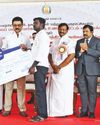 இந்தியாவிற்கே வழிகாட்டியாக, தூய்மை பணியாளர்களுக்கு குடியிருப்பு, உணவு வழங்கும் திட்டம்1