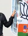 முருகனை வைத்து தமிழ்நாட்டில் வாகனங்களை வழிமறித்து வாகன ஓட்டிகளை அச்சுறுத்திய ஒற்றை யானையால் பரபரப்பு46
