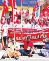 ராஜபாளையம், கும்பகோணத்தில் தொழிற்சங்கத்தினர் மறியல்-கைது3