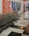 Reliance, Adani among 49 bidders for Future Retail Reliance, Adani among 49 bidders for Future Retail0