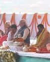 PM Modi Performs Reverent Rituals at Prayagraj's Triveni Sangam