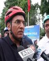 Mandaviva visits ‘Gary se Swadeshi̇ stalls during ‘Fit India' cycle rally20