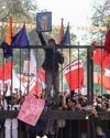 JNUSU condemns police action on campus JNUSU condemns police action on campus28