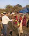 Police distribute food items to slum dwellers in Kalka28