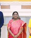 రాష్ట్రపతిని కలిసిన బైరెడ్డి శబరి దంపతులు రాష్ట్రపతిని కలిసిన బైరెడ్డి శబరి దంపతులు4