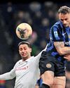 Inter edge past Fiorentina