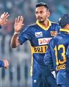 Sri Lanka breeze into T20 tri-series final35