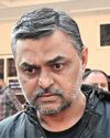 S'nagar collector shunted off without any posting4