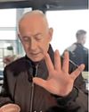 Bibi shows the world he is alive, has 10 fingers intact Bibi shows the world he is alive, has 10 fingers intact18