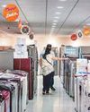Retailers wary as stock rout could hit consumer outlook Retailers wary as stock rout could hit consumer outlook23