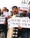 Dimple leads protest demanding liquor ban in J&K2