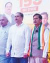 वंदे मातरम: आजमी के घर के सामने भाजपा का प्रदर्शन वंदे मातरम: आजमी के घर के सामने भाजपा का प्रदर्शन25