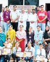 Students give message of corruption free India by taking oath of integrity YUGMARG NEWSPAPER