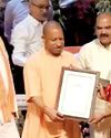 CM Yogi Adityanath felicitates 166 meritorious students, distributes tablets YUGMARG NEWSPAPER