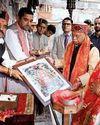 Governer pays obeisance at Hatkoti temple YUGMARG NEWSPAPER
