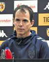 Seelt in driving seat as Le Bris eyes more defensive cover38