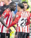 Sunderland have it all to play for at SoL after away success Sunderland have it all to play for at SoL after away success29