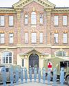 Leeds student plays part in 2025 Elizabeth steel soldier stands20