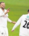 O'Neill's opening burst heaps more pressure on a struggling top order32