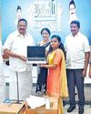 அரசு கல்லூரி மாணவர்களுக்கு விலையில்லா மடிக்கணினி89